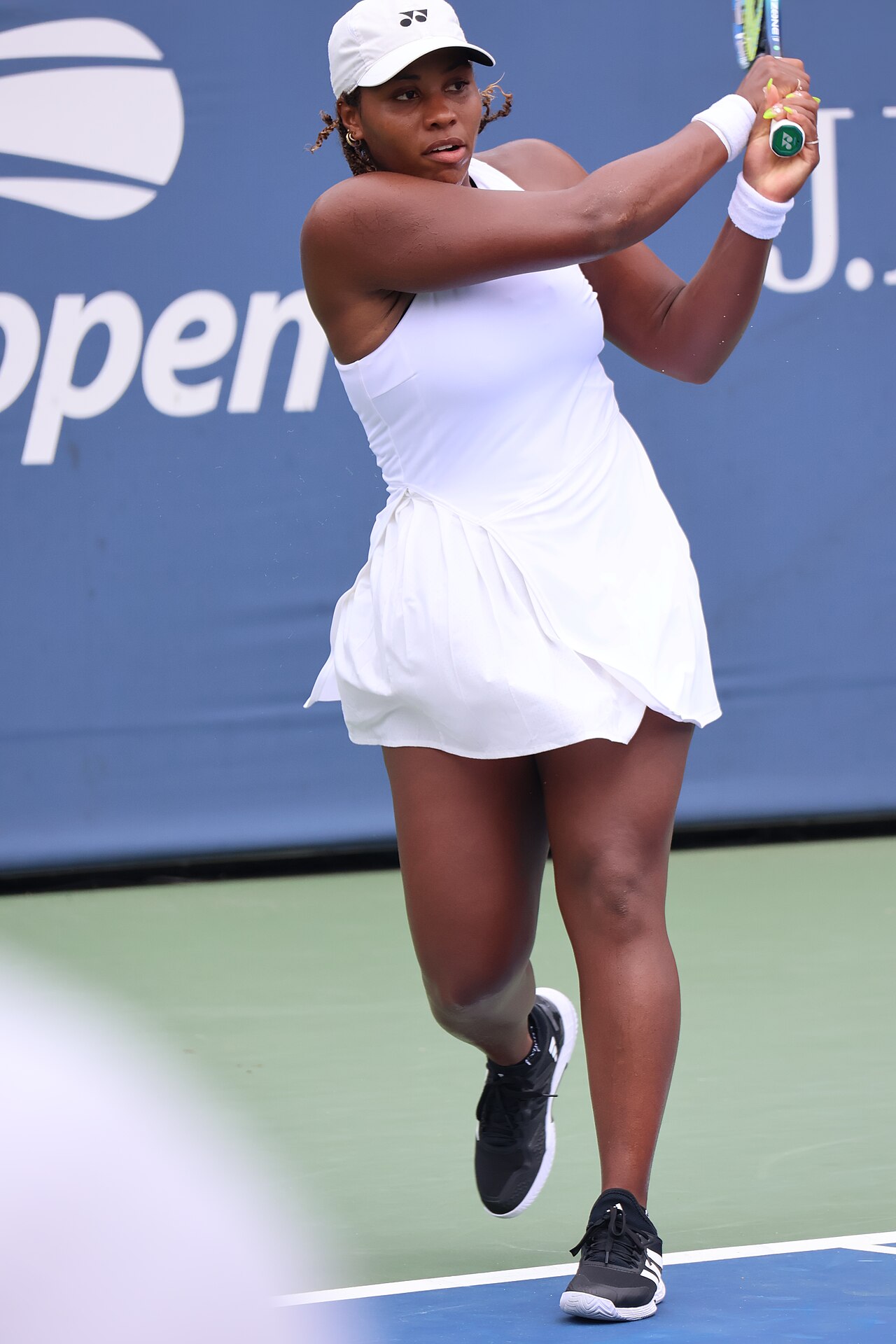 Taylor Townsend podczas pierwszej rundy US Open, 28 sierpnia 2023 r. Zdjęcie archiwalne; nie przedstawia opisywanego zdarzenia. Plik bez zmian redakcyjnych; miniatura dopasowana do układu strony.