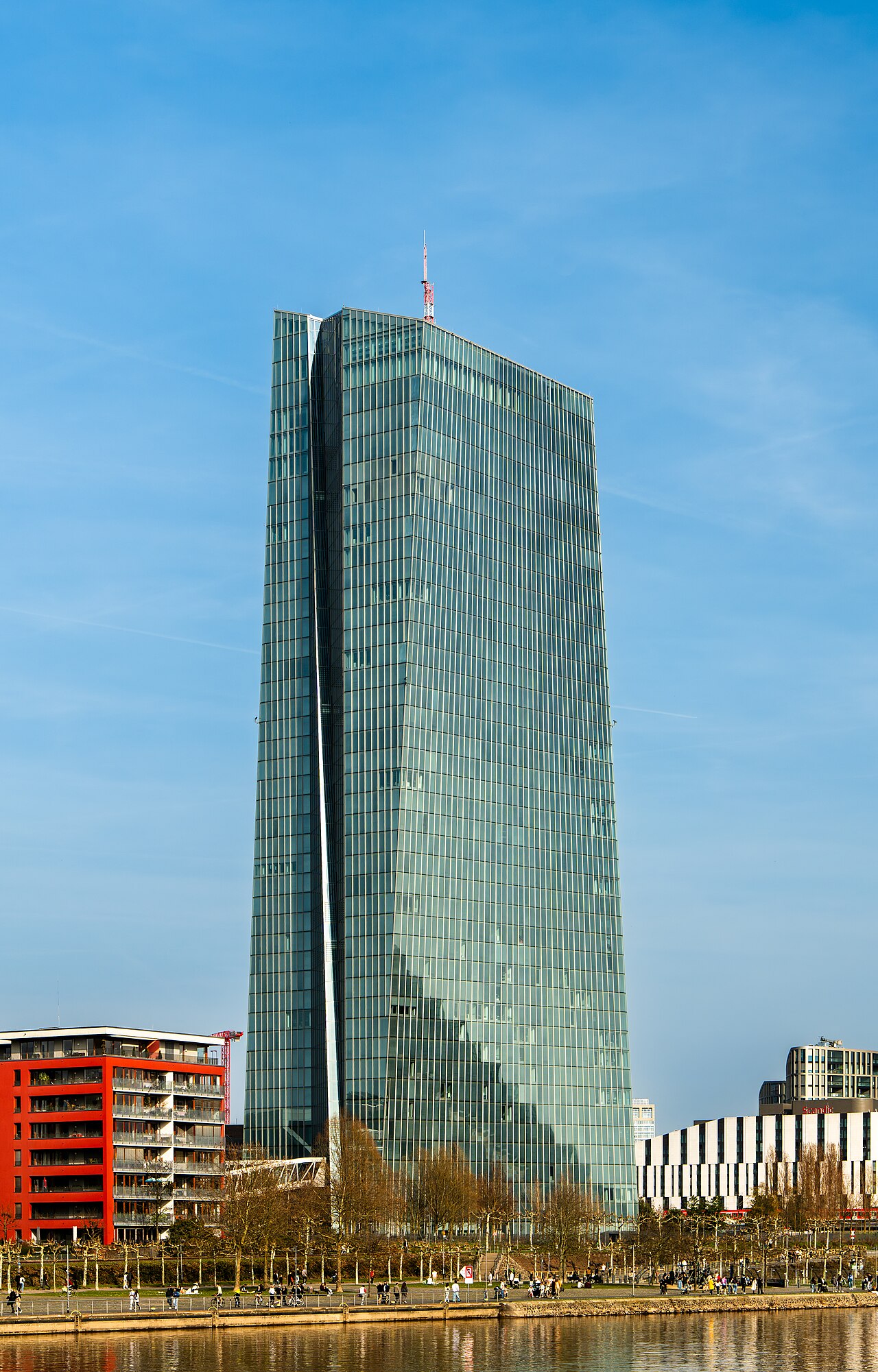 Europejski Bank Centralny we Frankfurcie, Niemcy, 8 marca 2026 roku. Zdjęcie archiwalne; nie przedstawia opisywanego zdarzenia Plik bez zmian redakcyjnych; miniatura dopasowana do układu strony.