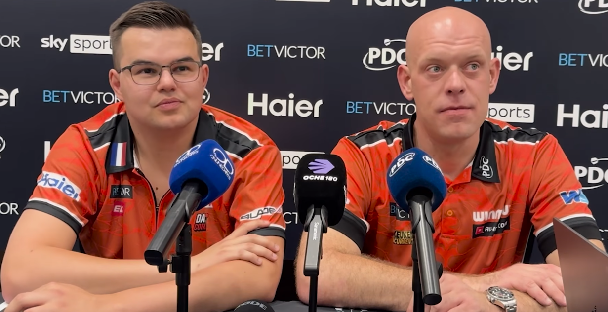 Gian van Veen i Michael van Gerwen w reprezentacji Holandii podczas PDC World Cup of Darts, 13 czerwca 2026 r. Zdjęcie archiwalne; nie przedstawia opisywanego zdarzenia Plik bez zmian redakcyjnych; miniatura dopasowana do układu strony.